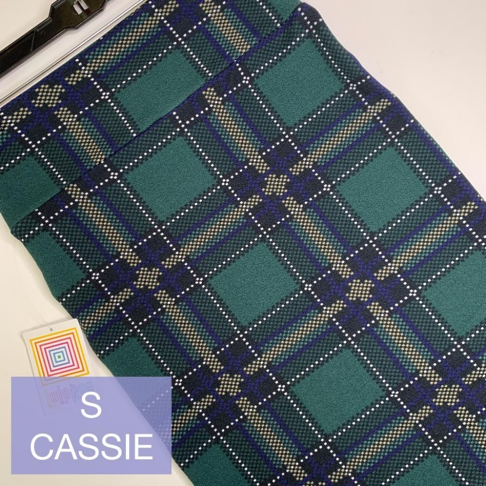 NWT LuLaRoe Cassie S Plaid